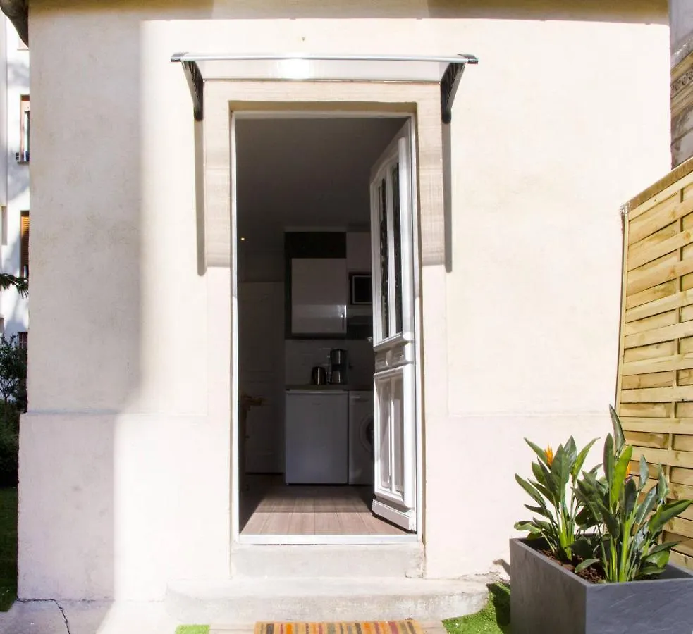 Le Refuge Avec Terrasse Et Jardin, En Plein Centre-Ville, Gare 5 Minutes A Pieds Nizza Appartamento
